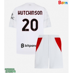 AC Milan Omari Hutchinson #20 Replika Babytøj Udebanesæt Børn 2026-27 Kortærmet (+ Korte bukser)